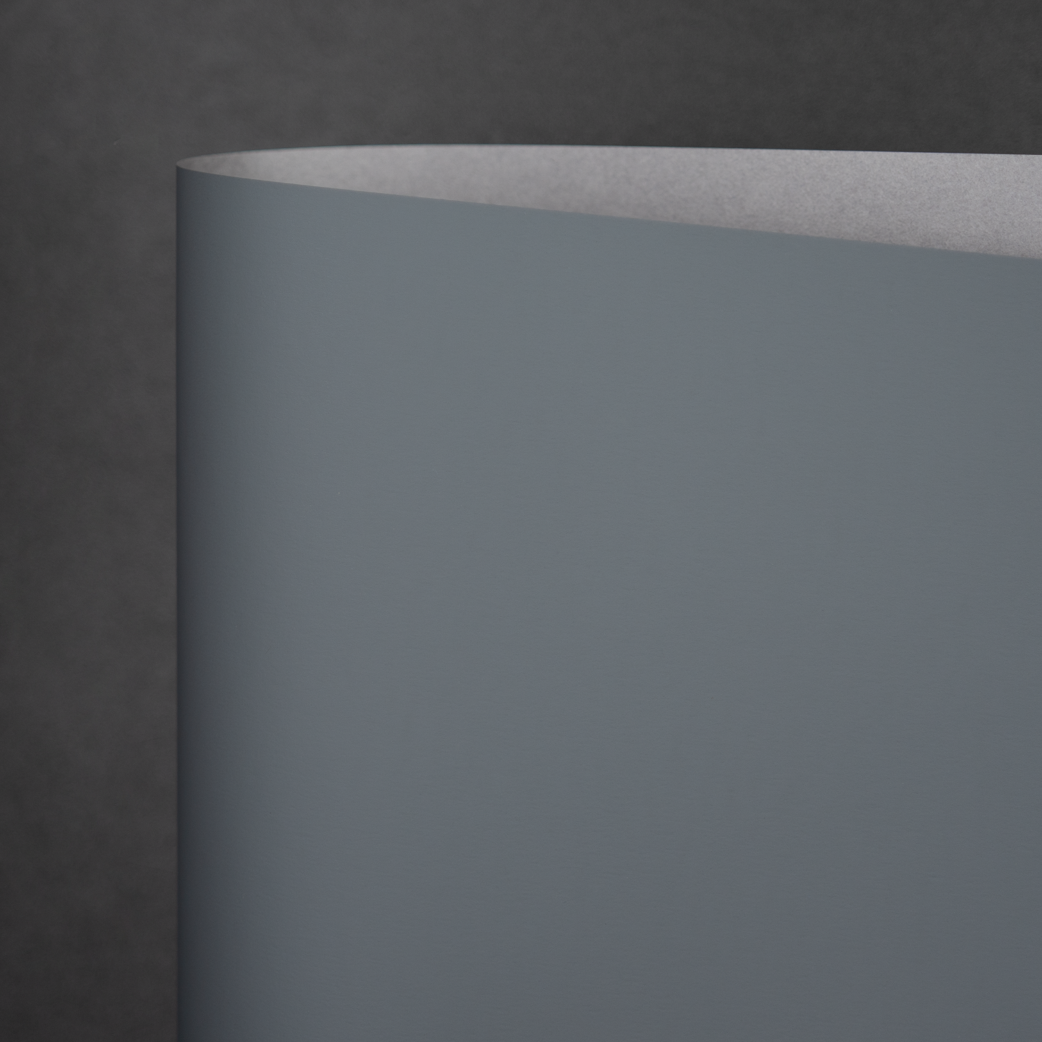 Rainbow LX Plush, Grey (M9407)