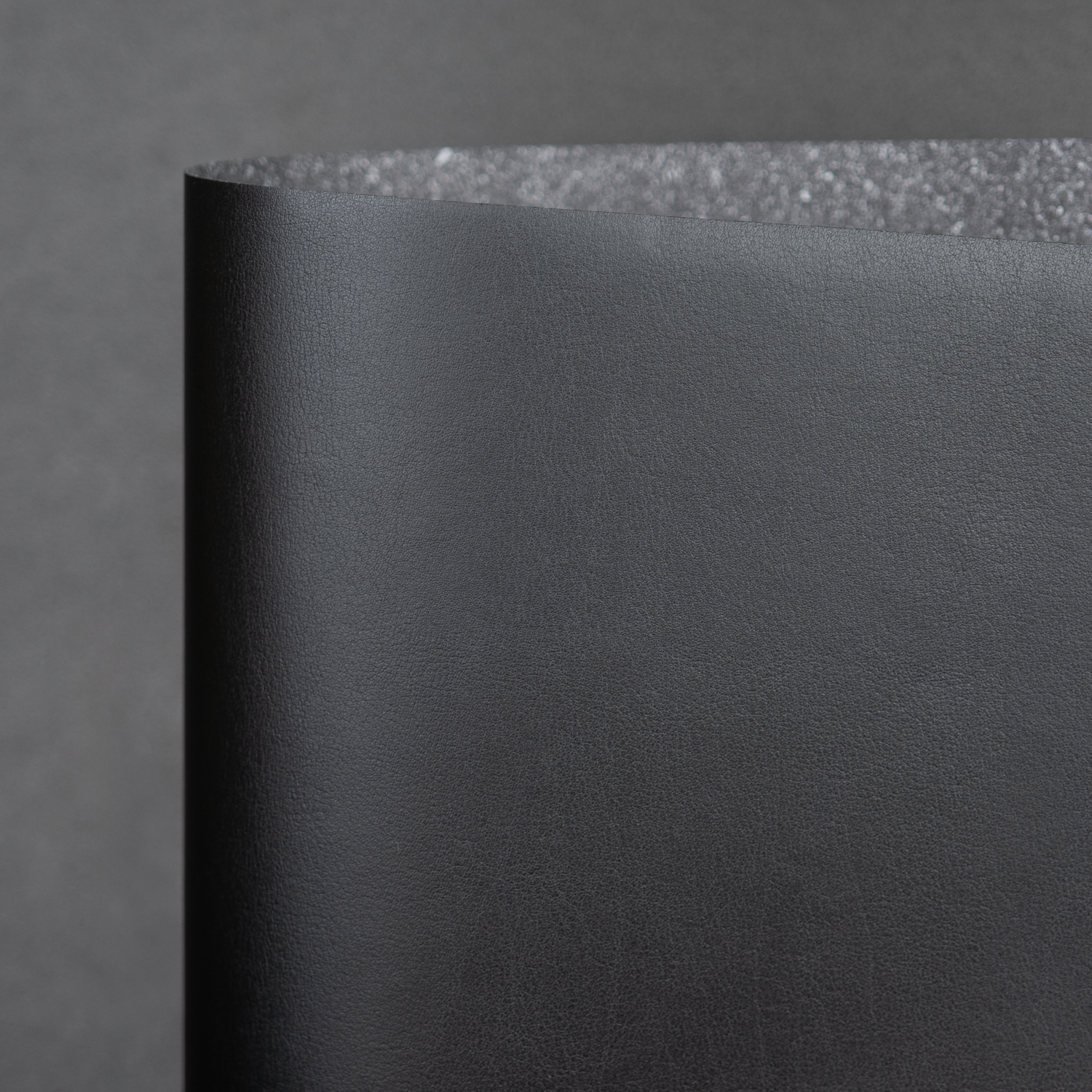 Classic, Black (YLB-001)