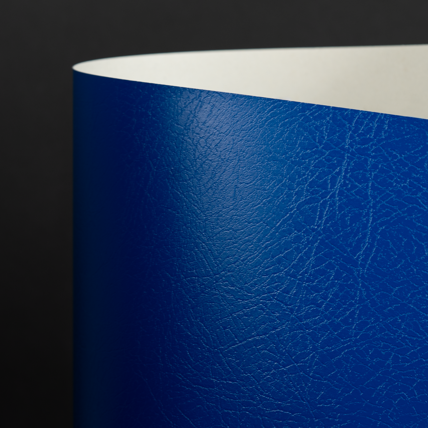 Gloss Brava, Blue (021-00477L)