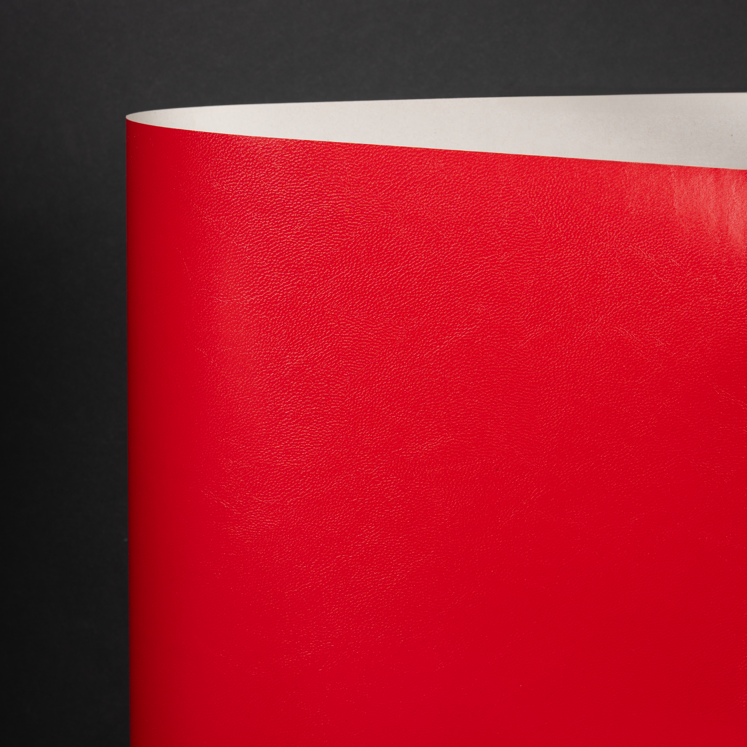 Classic Belle, Red (011-10000S)