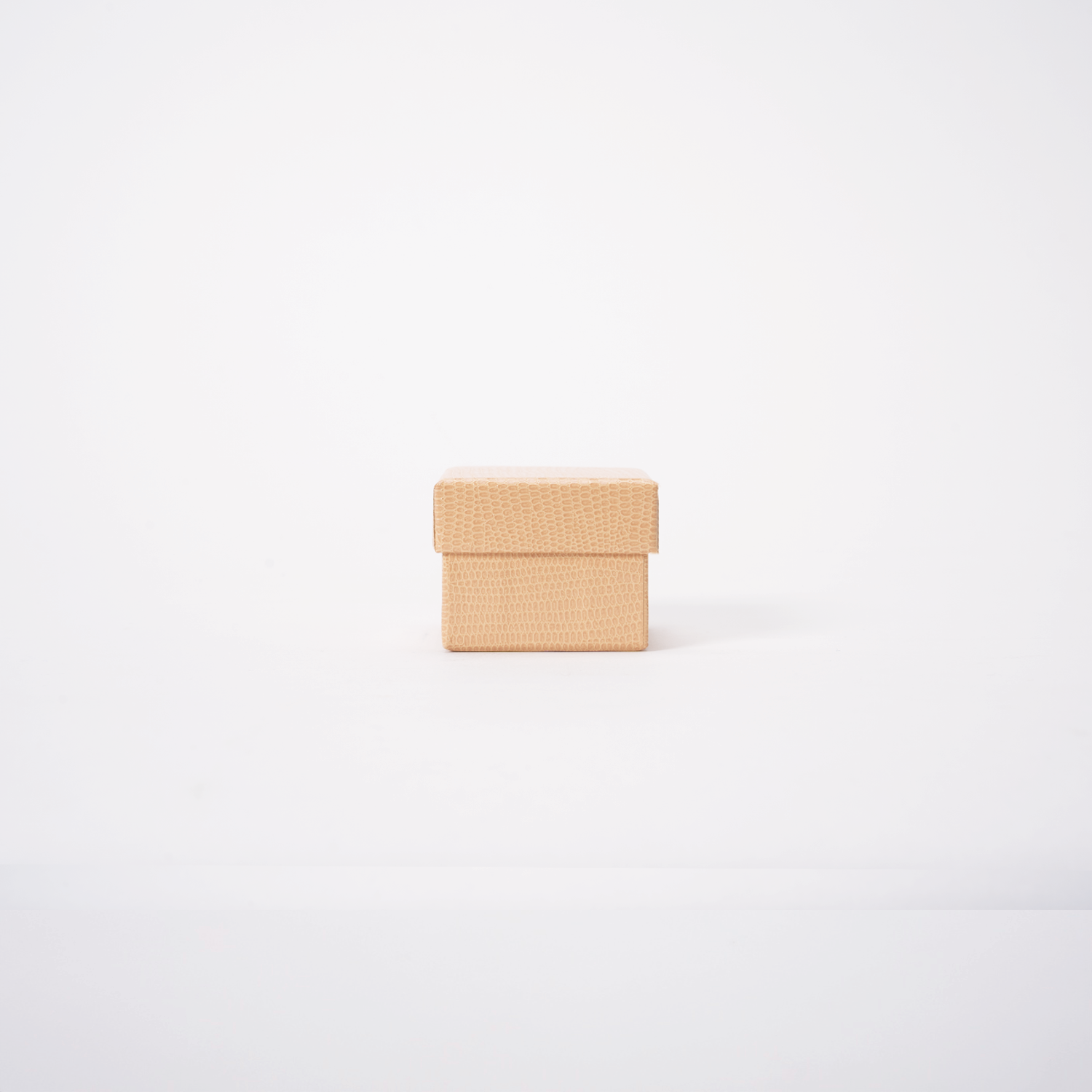 BRAND: RDCV, MATERIAL: VINYL COATED PAPER