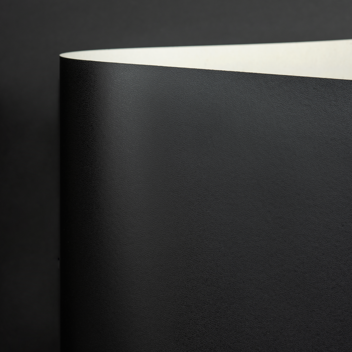 Classic Velo, Black (166-00100S)