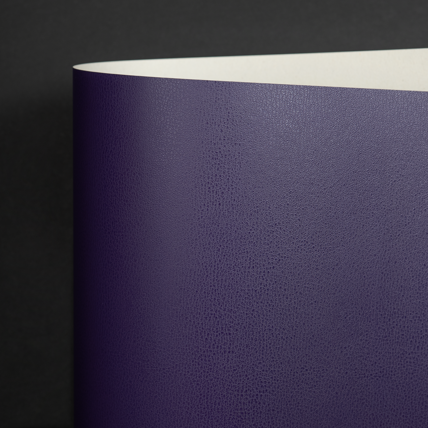 Antique Corio, Purple (074-14577T)