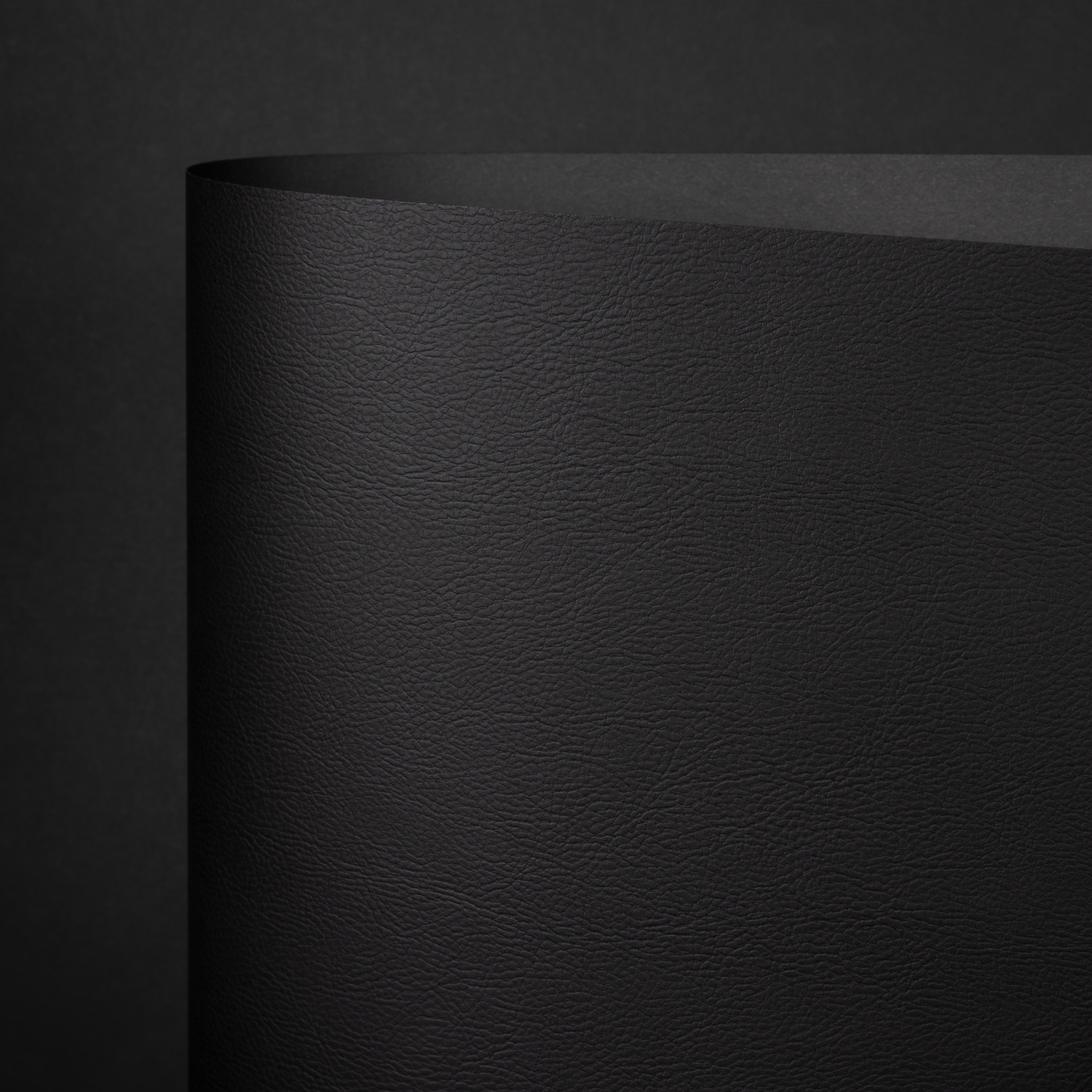 Dolce, Black (YND-001)