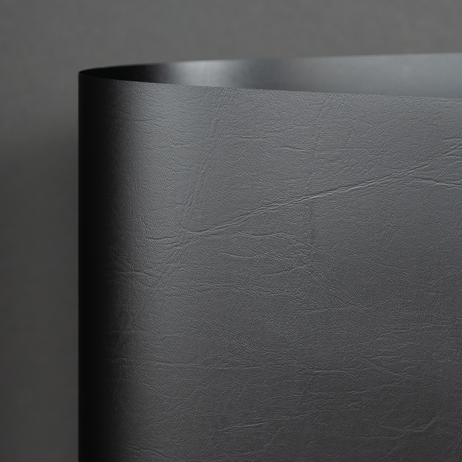 Pellex, Black (Y03-001-S)